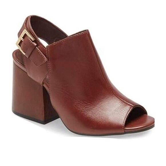 Chocolat Blu Shoes - Chocolat Blu Tan Leather Block Heel Sandals